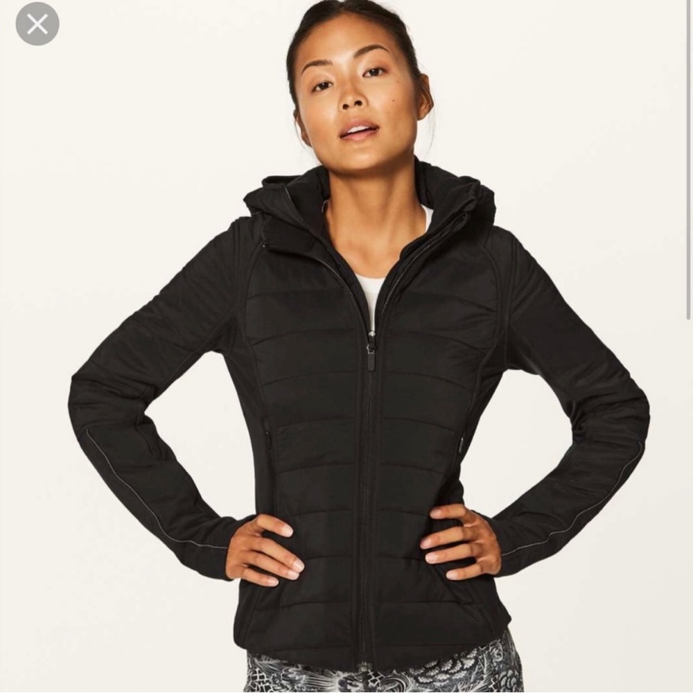 RARE Lululemon Extra Mile Down Jacket Black with Hood Sz.8